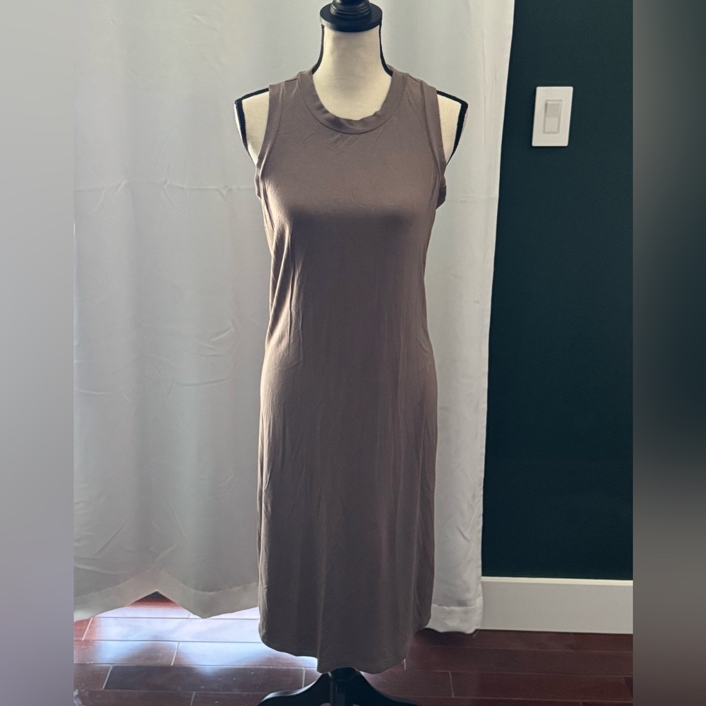 Tahari Midi Crewneck Modal Tank Dress Large Tan Grey Soft stylish comfortable